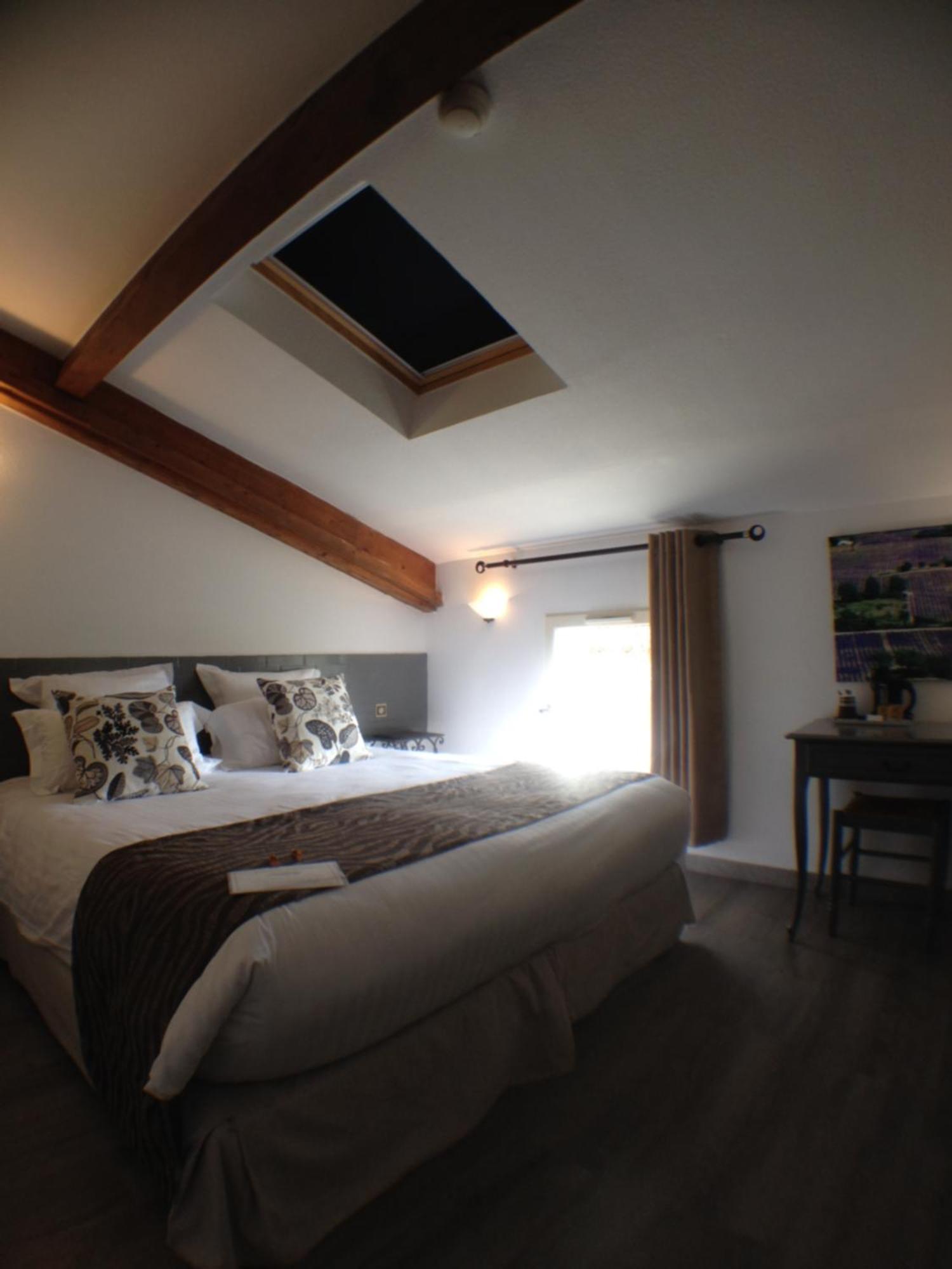 Logis Hotel La Ferme Avignon Ngoại thất bức ảnh